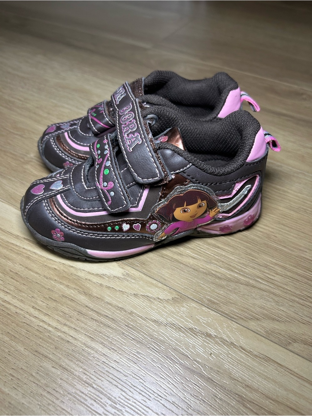 Girls Brown & Pink Light-Up Sneakers with Cartoon Character Accent